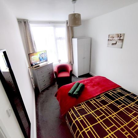 House Share With Few Ensuite Rooms Near Southmead Bristol Exteriör bild