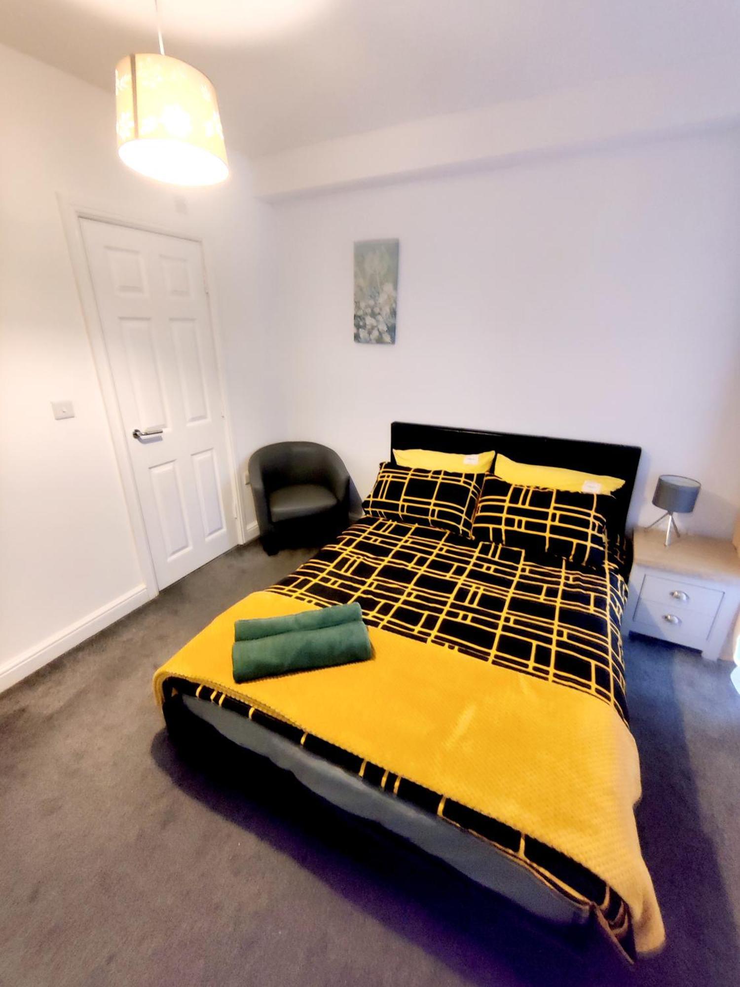 House Share With Few Ensuite Rooms Near Southmead Bristol Exteriör bild