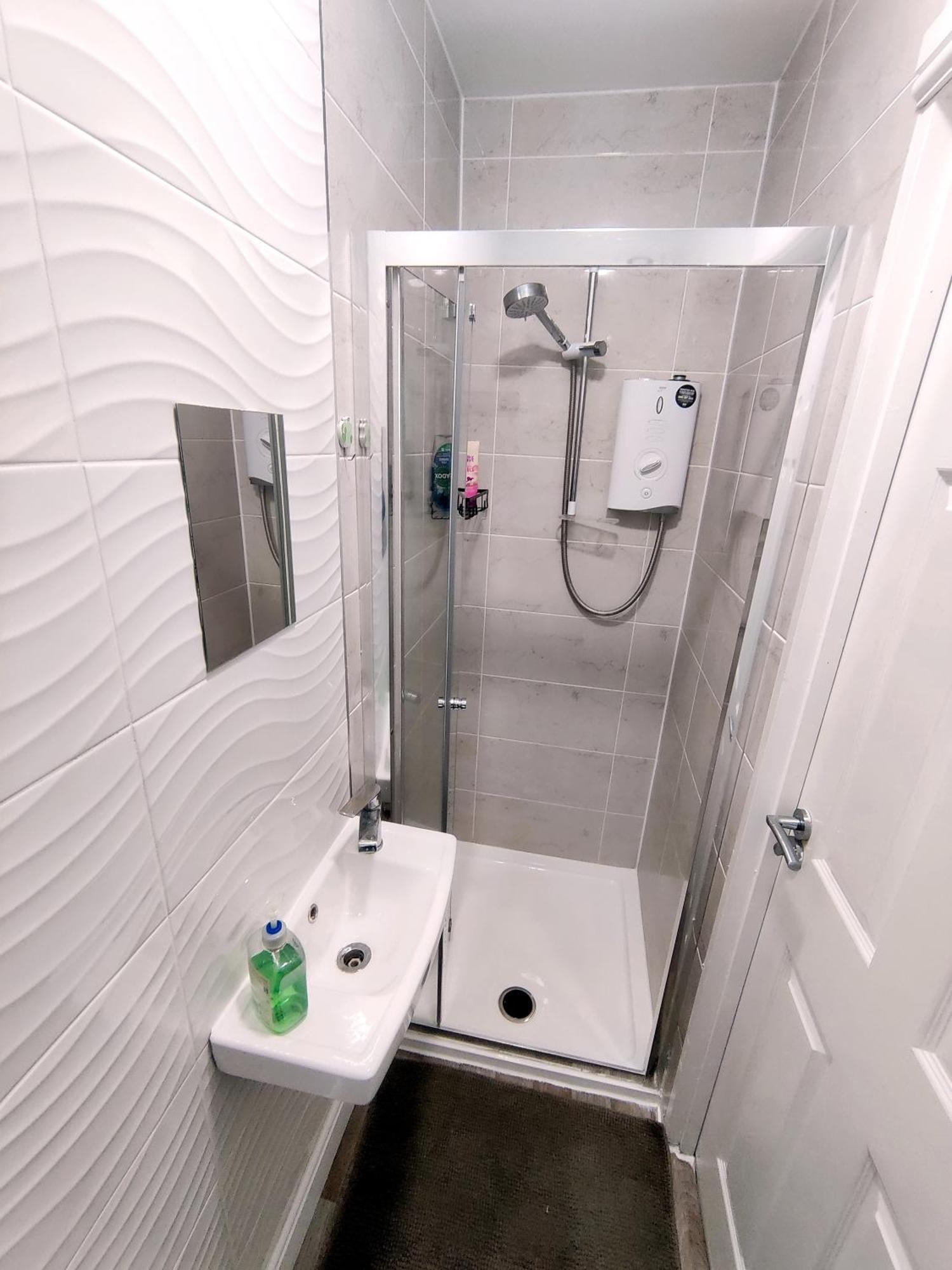 House Share With Few Ensuite Rooms Near Southmead Bristol Exteriör bild