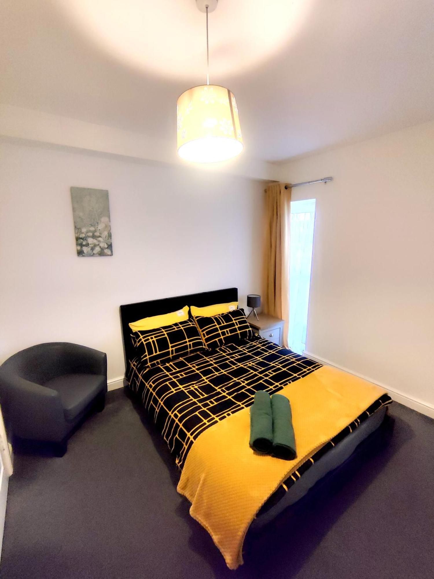 House Share With Few Ensuite Rooms Near Southmead Bristol Exteriör bild